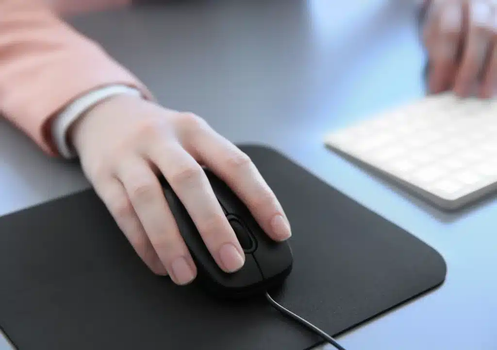 hand with custom mouse pad by DigitalPrinting.Ph